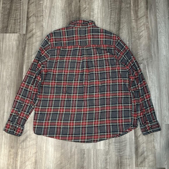 Woolrich Flannel Long Sleeve Button Down - 2XL - Picture 3 of 6